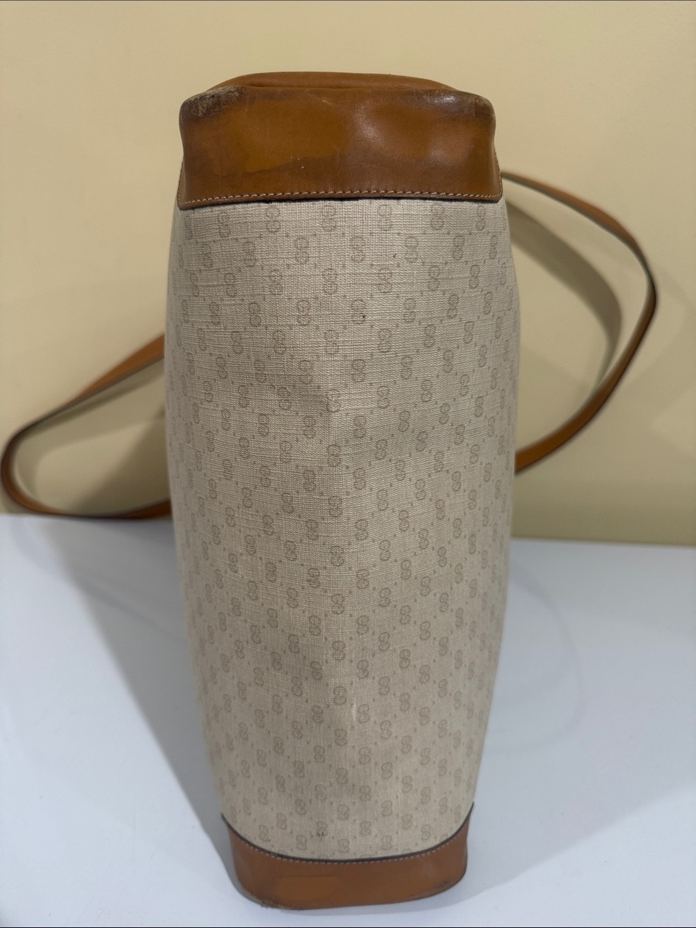Authentic Gucci Tote - Vintage Gucci shoulder bag- Gucci Computer handbag - Picture 3 of 15